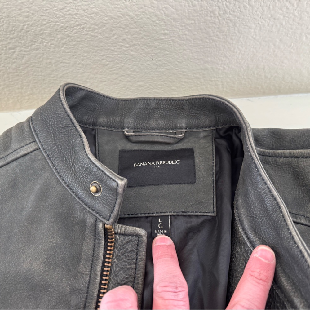 Banana Republic Black Bomber Jacket Cow’s Leather